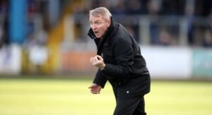 ตั้งเป้าเลื่อนชั้น